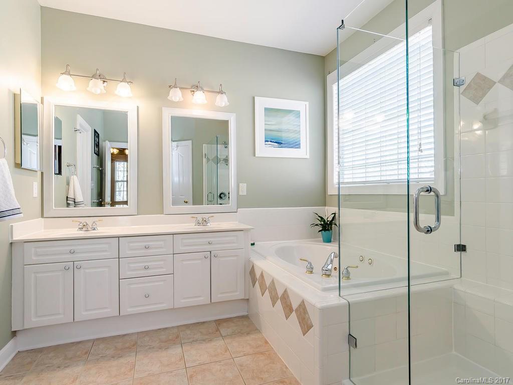 Hunter Oaks - Residential