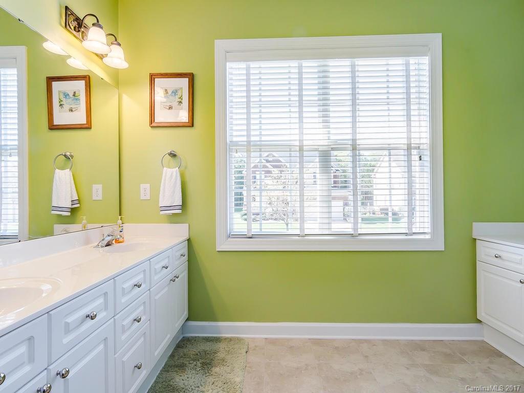 Hunter Oaks - Residential