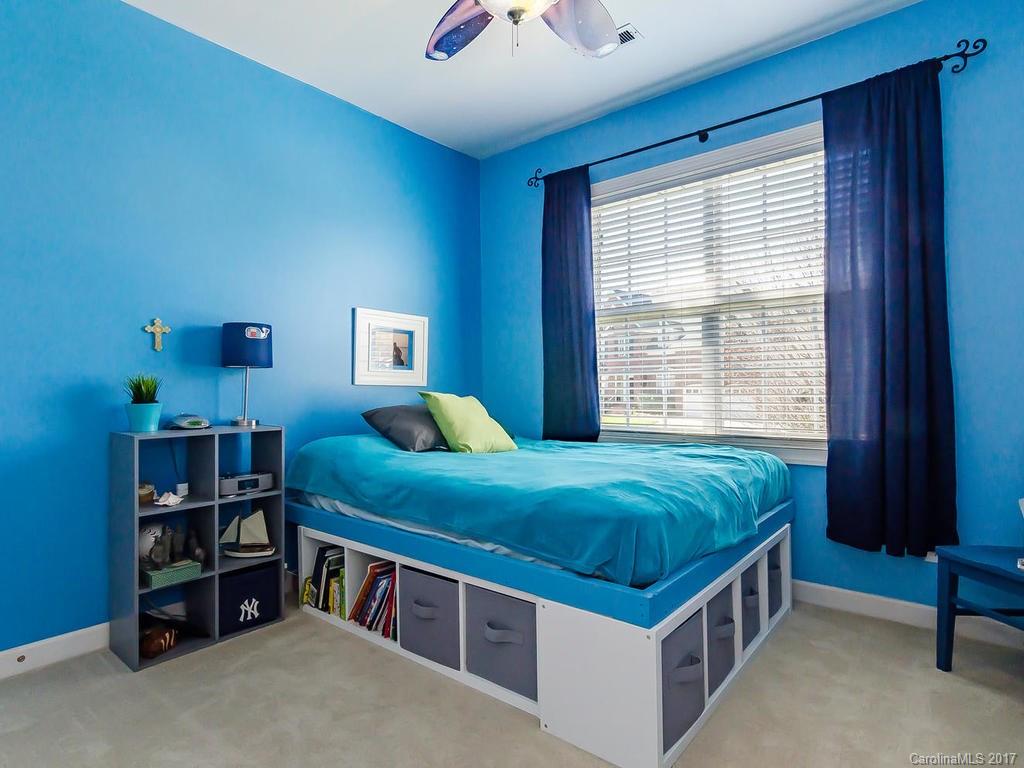 Hunter Oaks - Residential