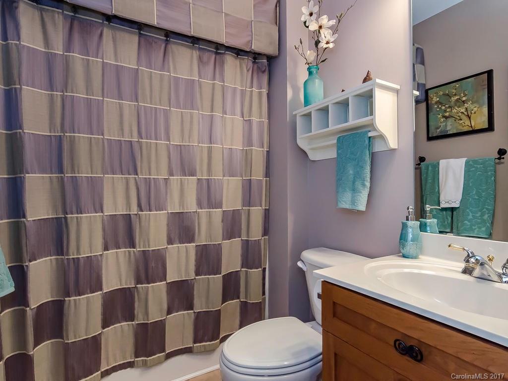 Hunter Oaks - Residential