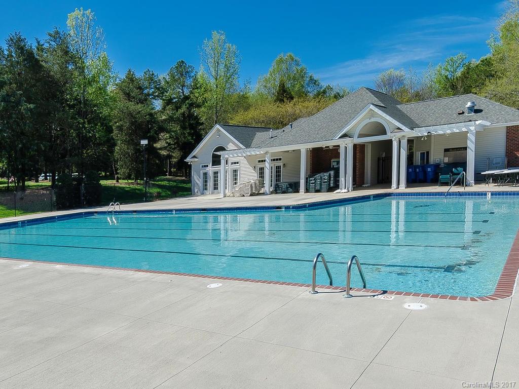 Hunter Oaks - Residential