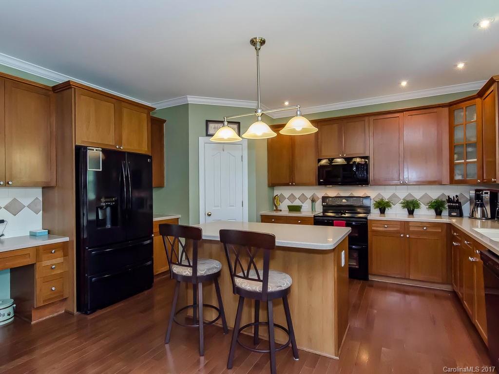 Hunter Oaks - Residential