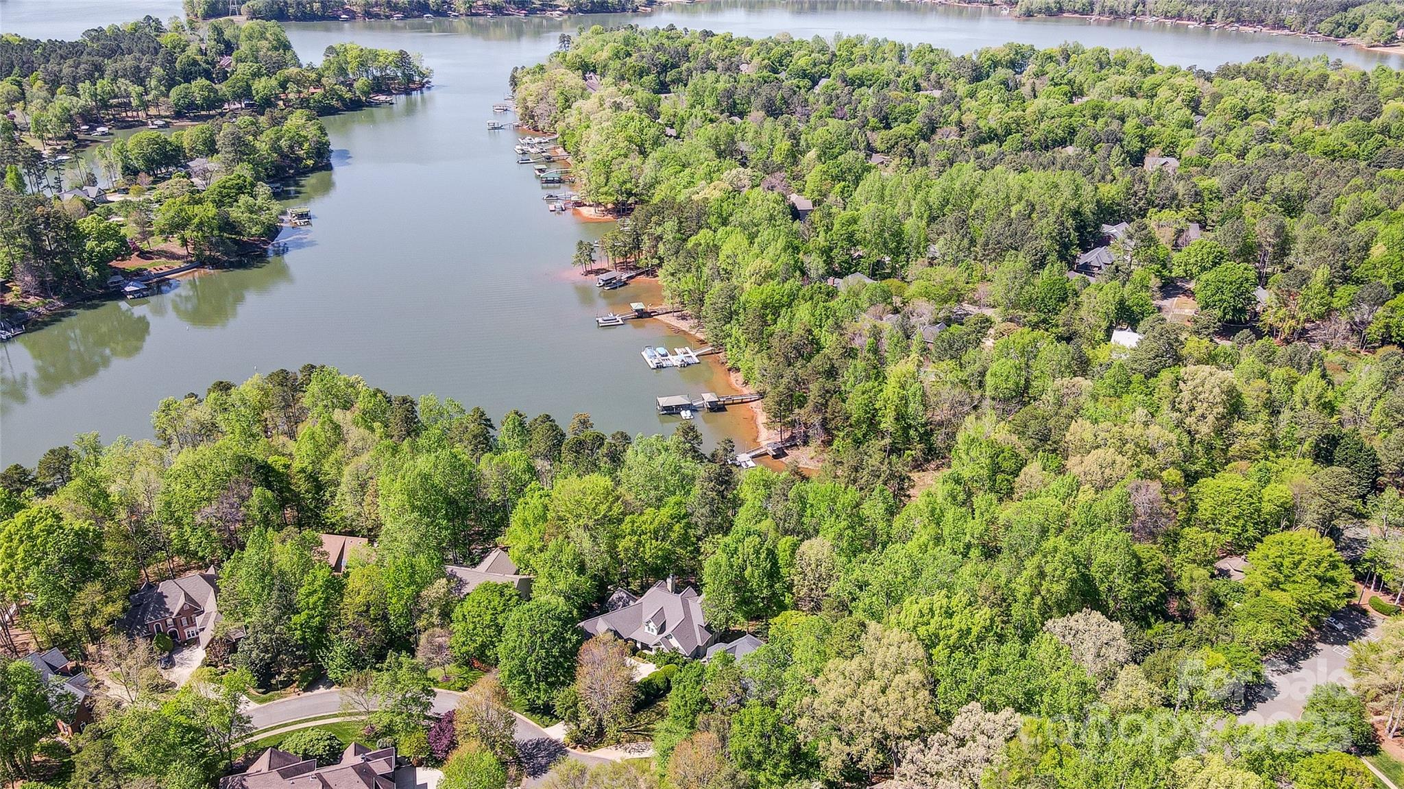 3508 Mountain Cove Drive