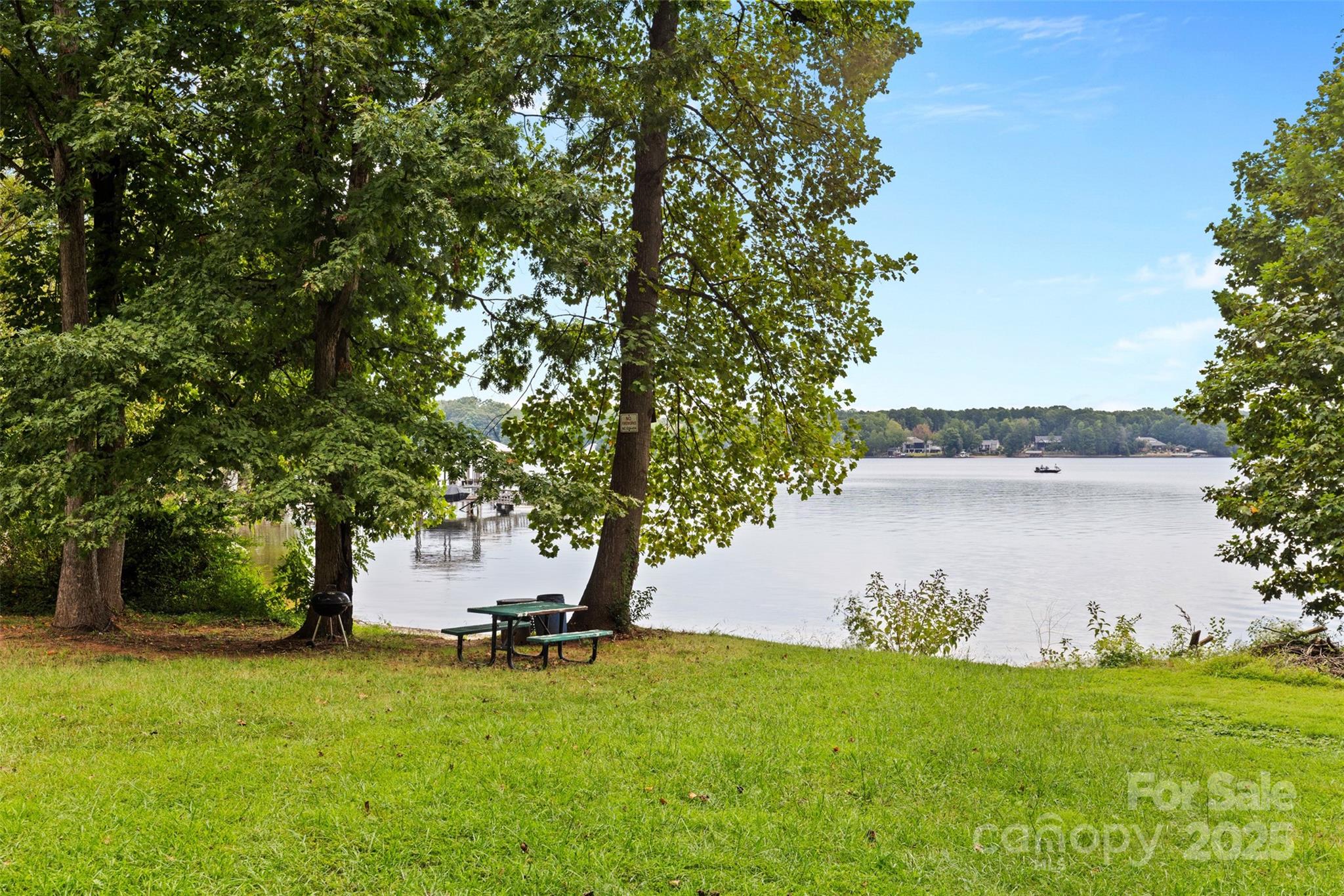 Moonlight Bay - Residential