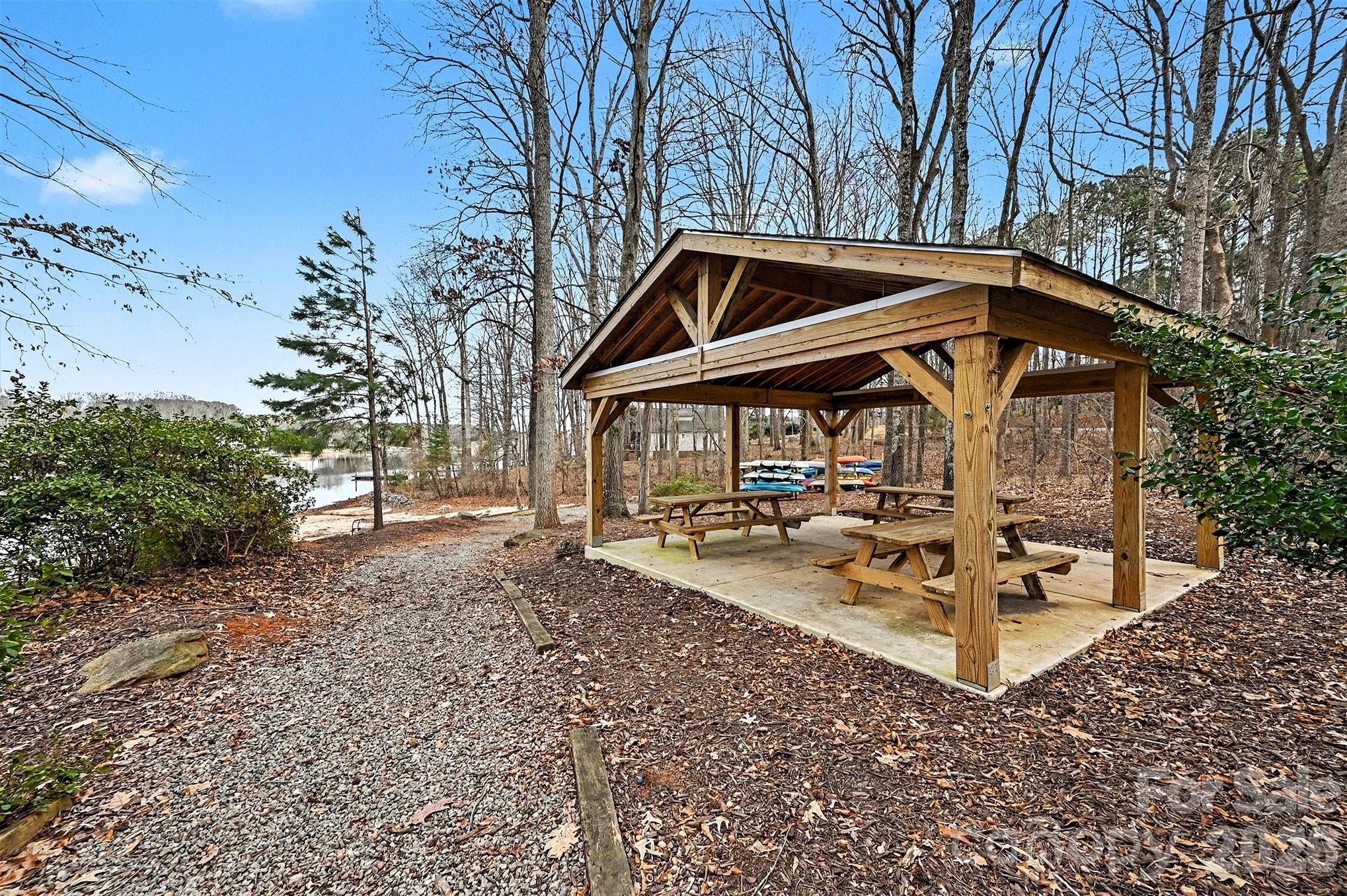 Shavenders Bluff - Residential