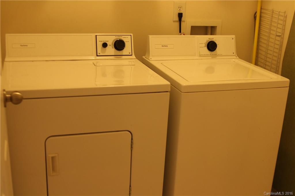 Avery Glen - Residential