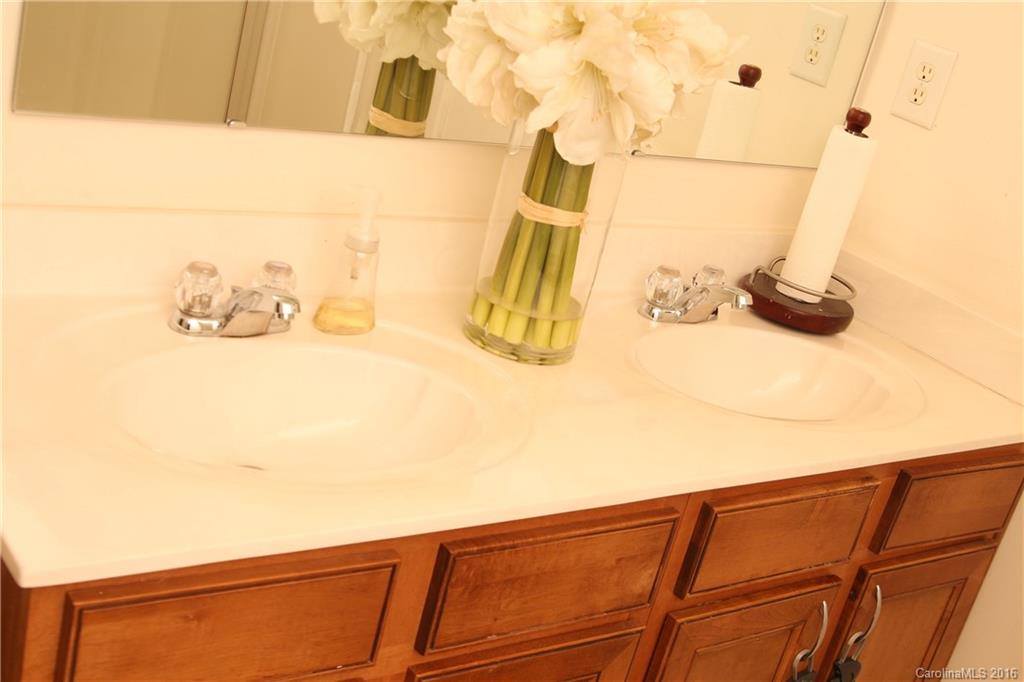 Avery Glen - Residential