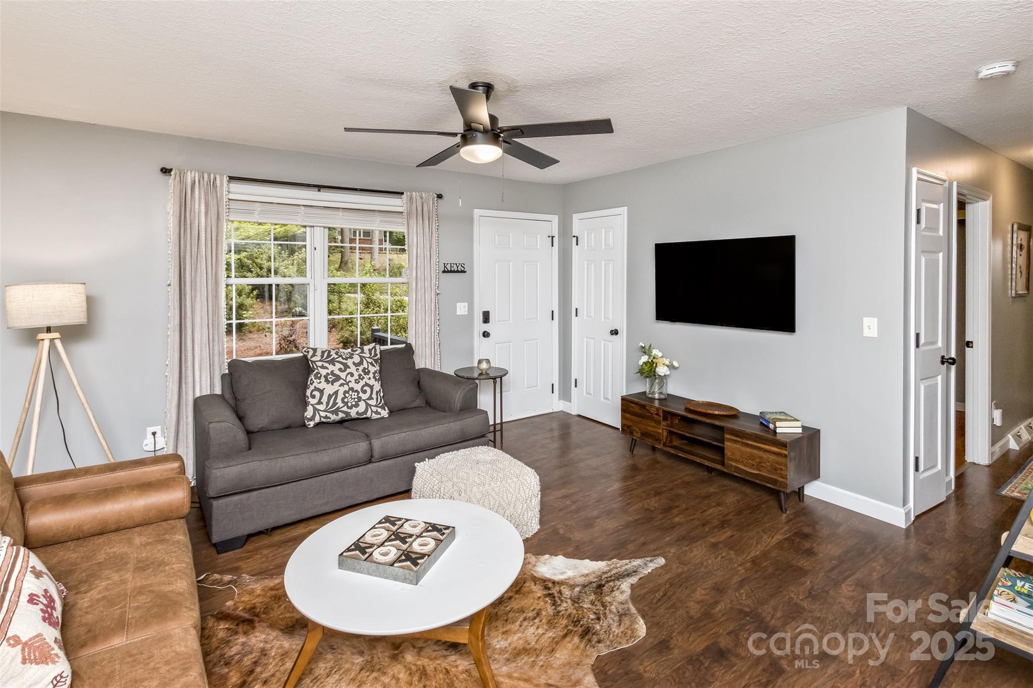 24 Evelake Drive