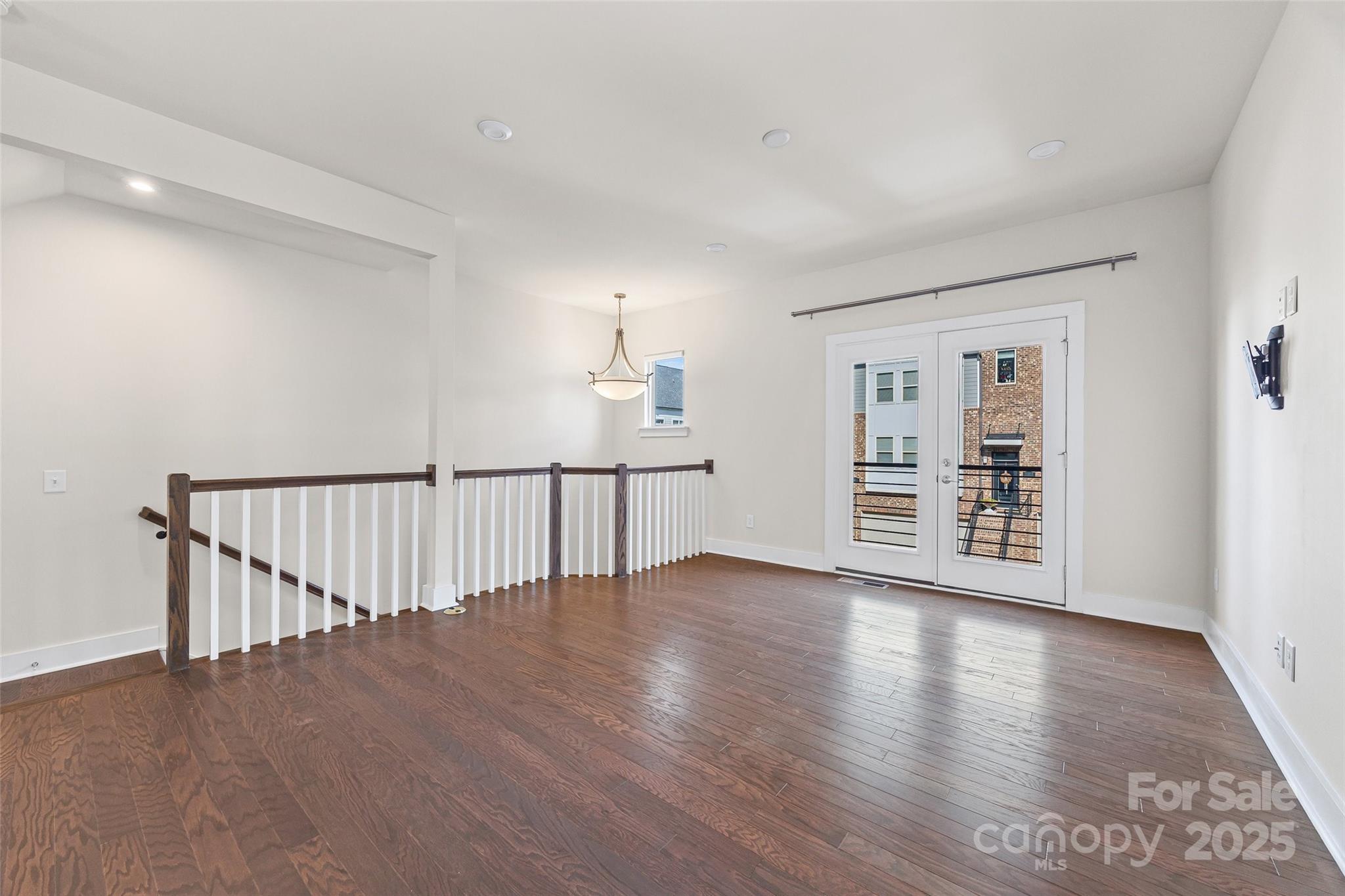 Central Point - Residential