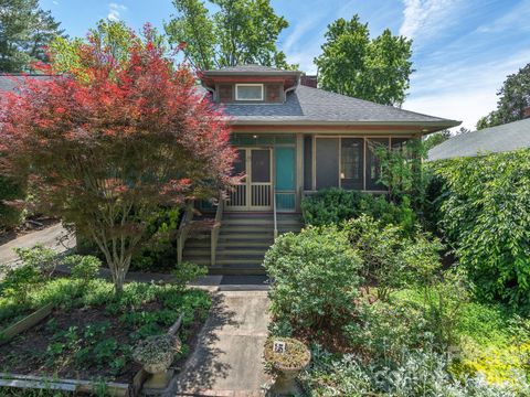Photo of 15 Hillside Street, Asheville, NC 28801 (MLS # 4350045)