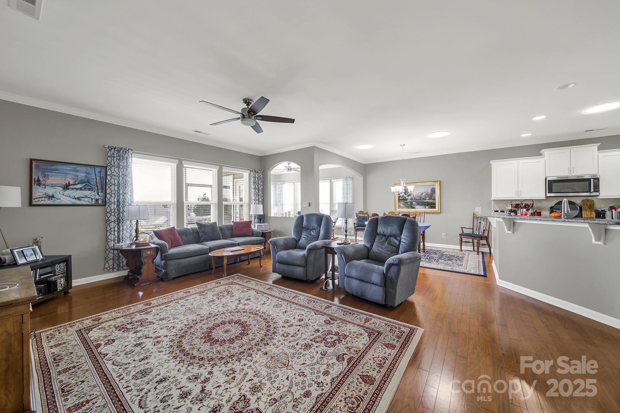 8072 Pawleys Court