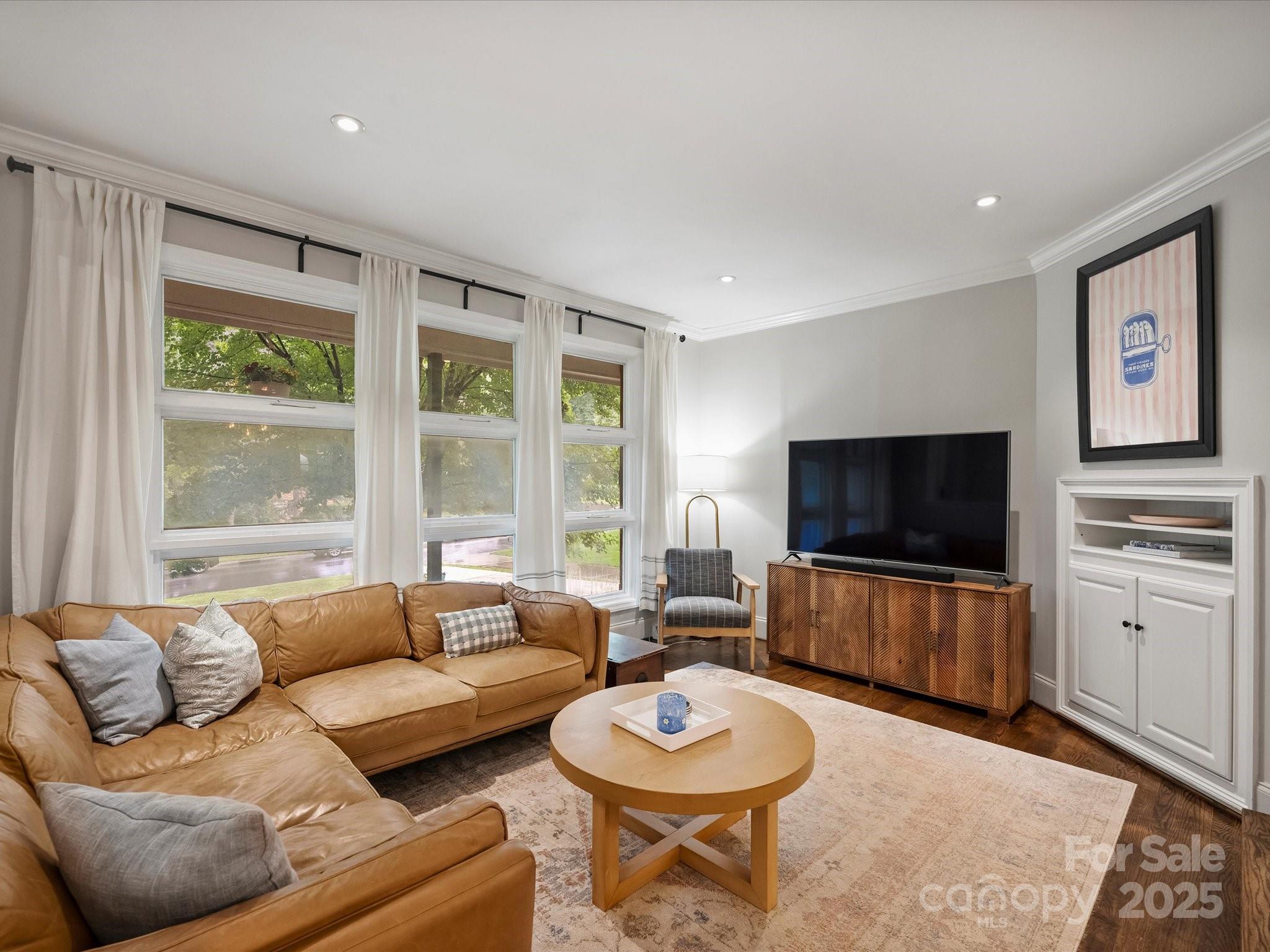 5814 Rose Valley Drive