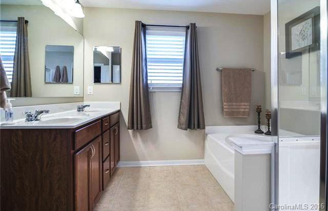 Walkers Ridge - Residential