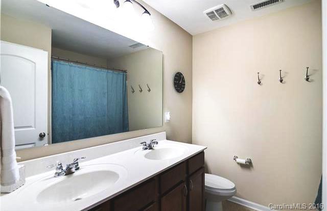 Walkers Ridge - Residential