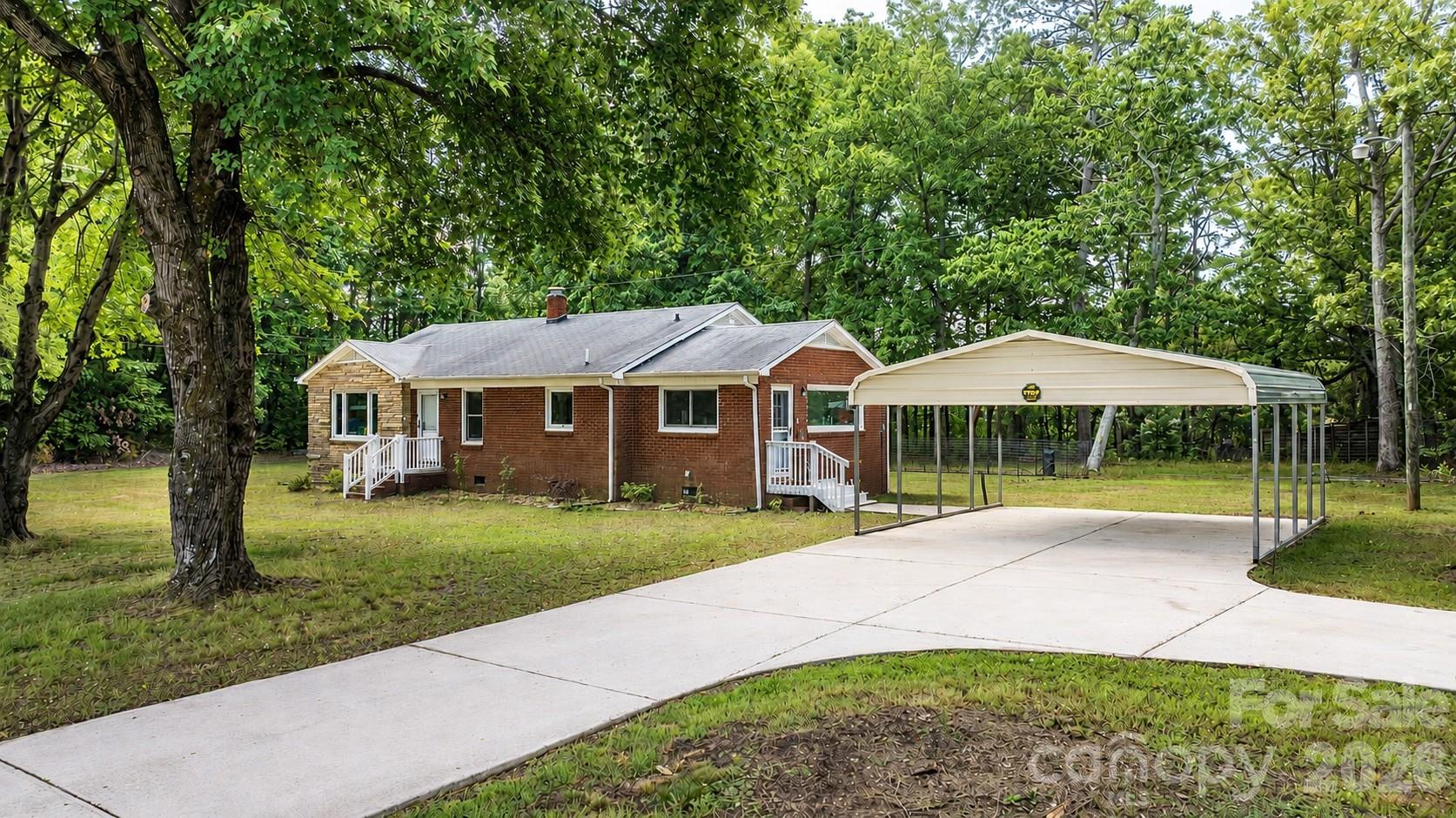 2981 East Maiden Road, Maiden, NC, 28650
