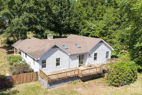 Photo of 5 Johns Street, Asheville, NC 28806 (MLS # 4383037)
