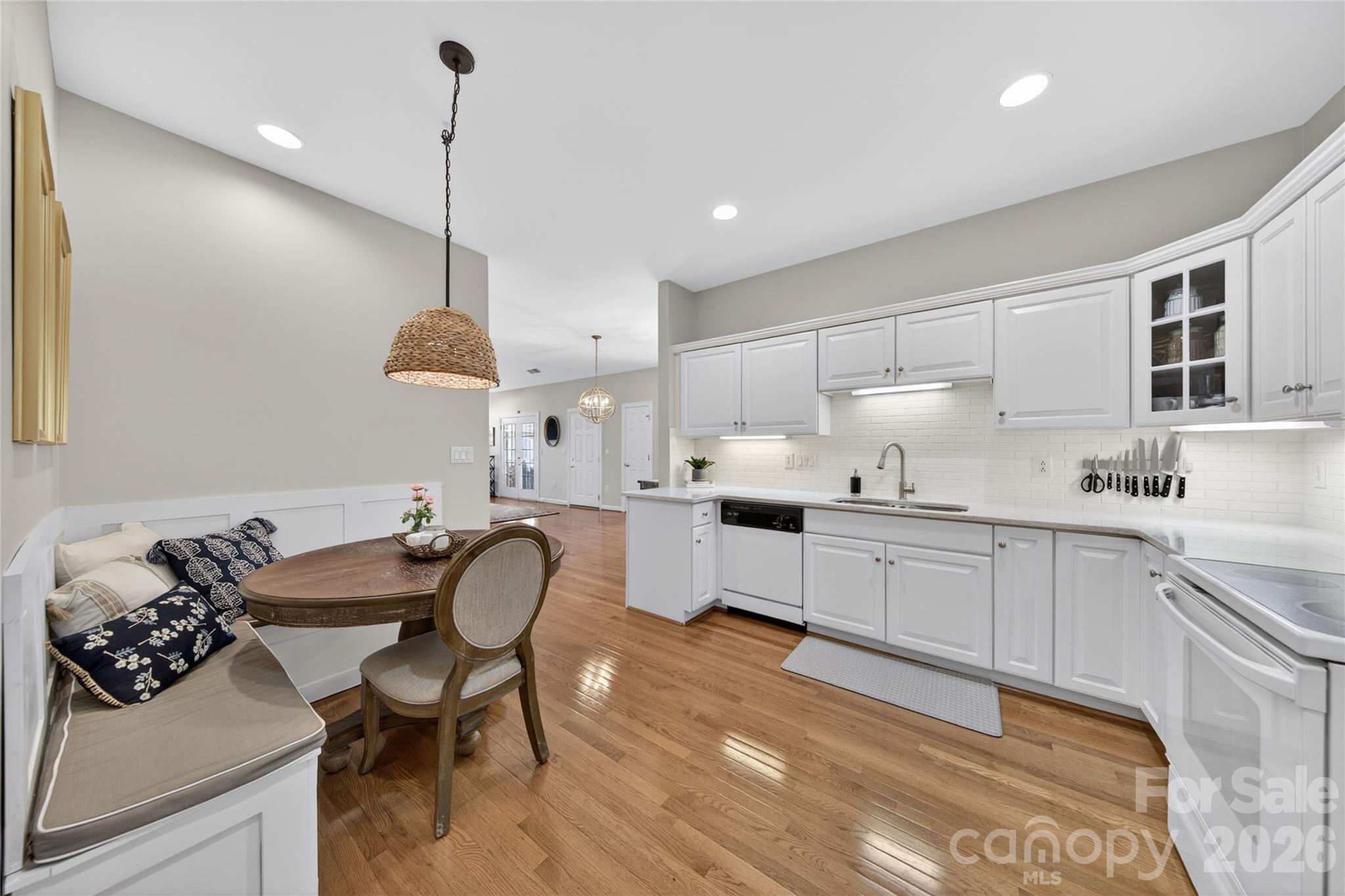 Windsor Oaks - Residential