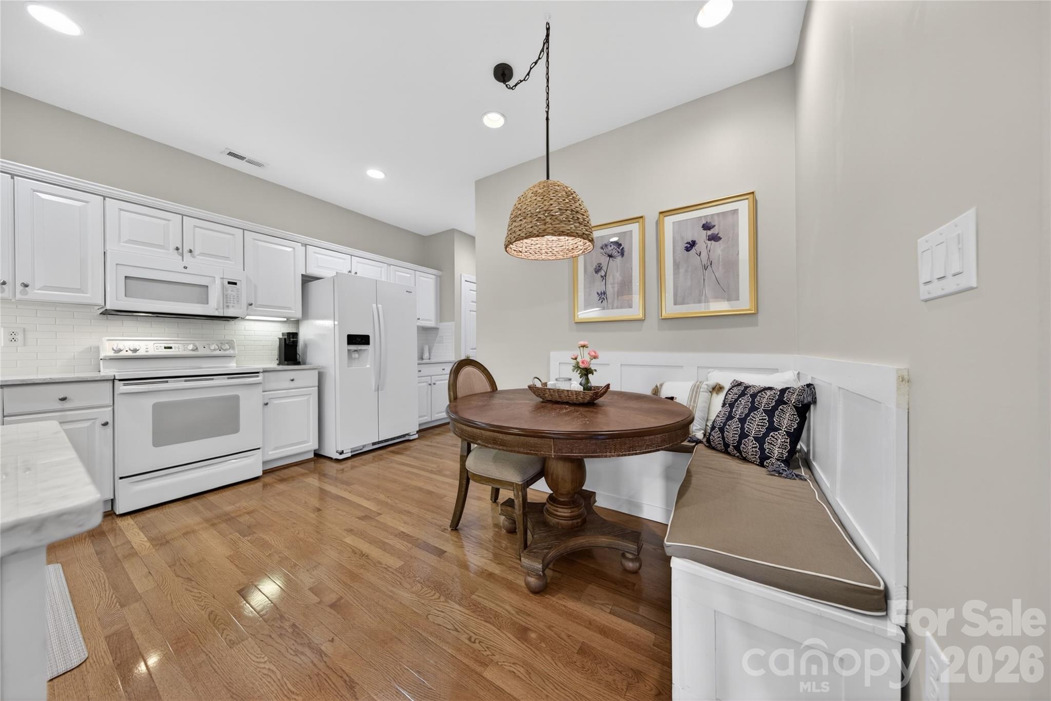 Windsor Oaks - Residential