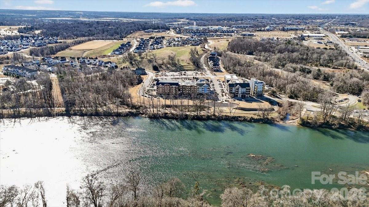 Riverwalk - Residential