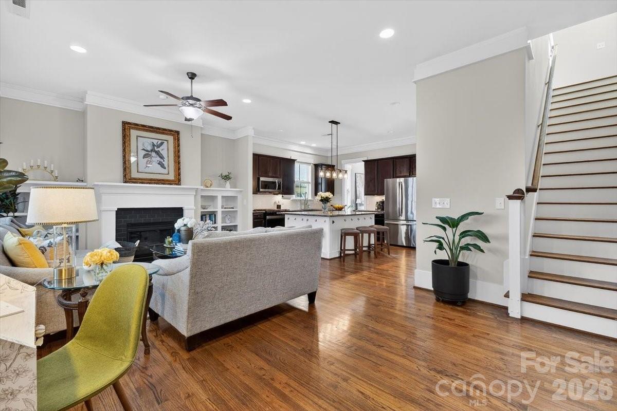 Riverwalk - Residential