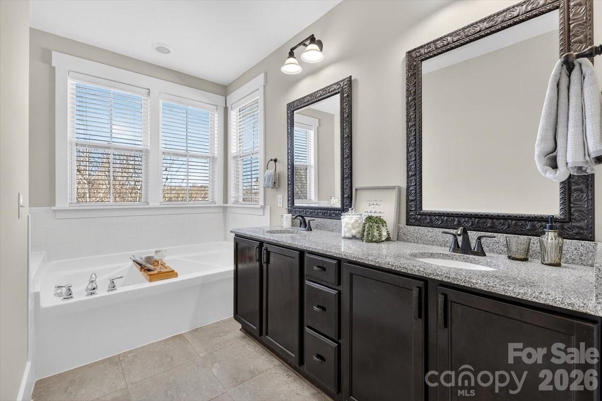 Riverwalk - Residential