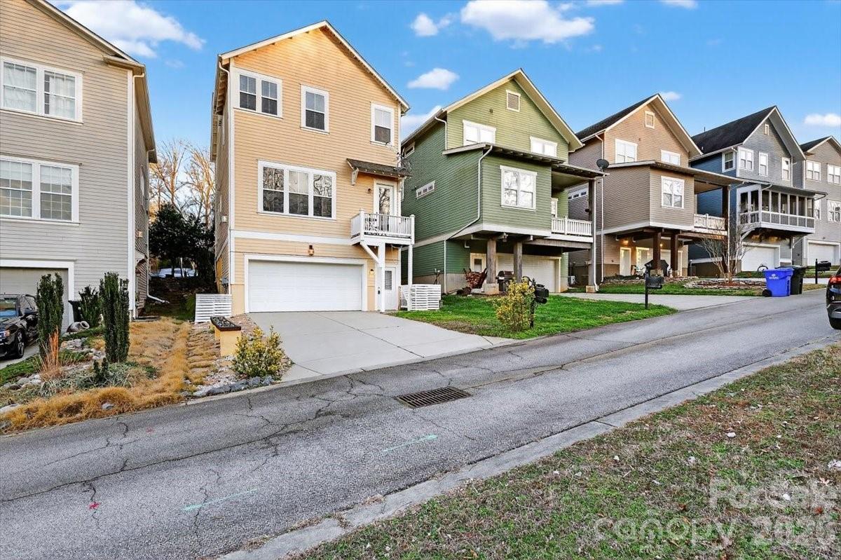 Riverwalk - Residential