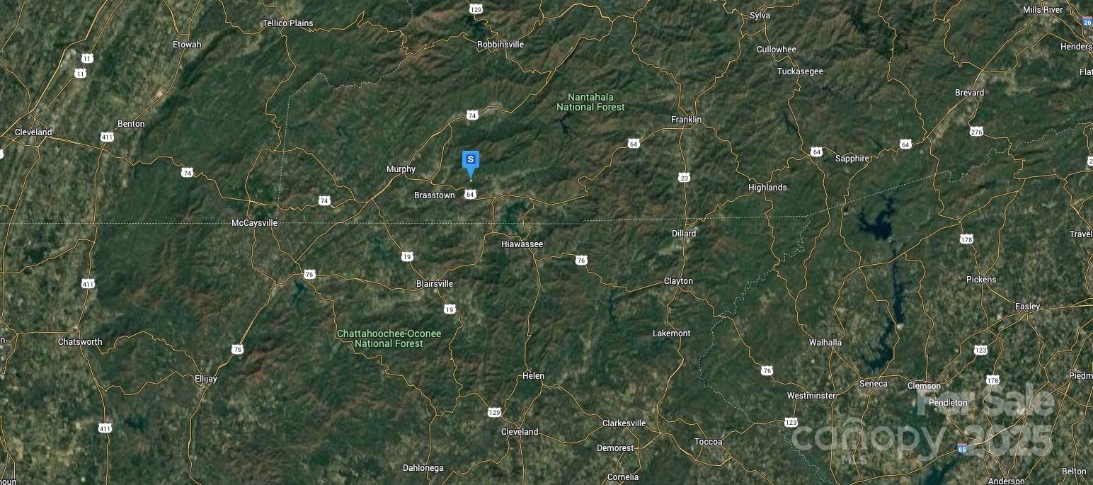 950 Lost River Trail