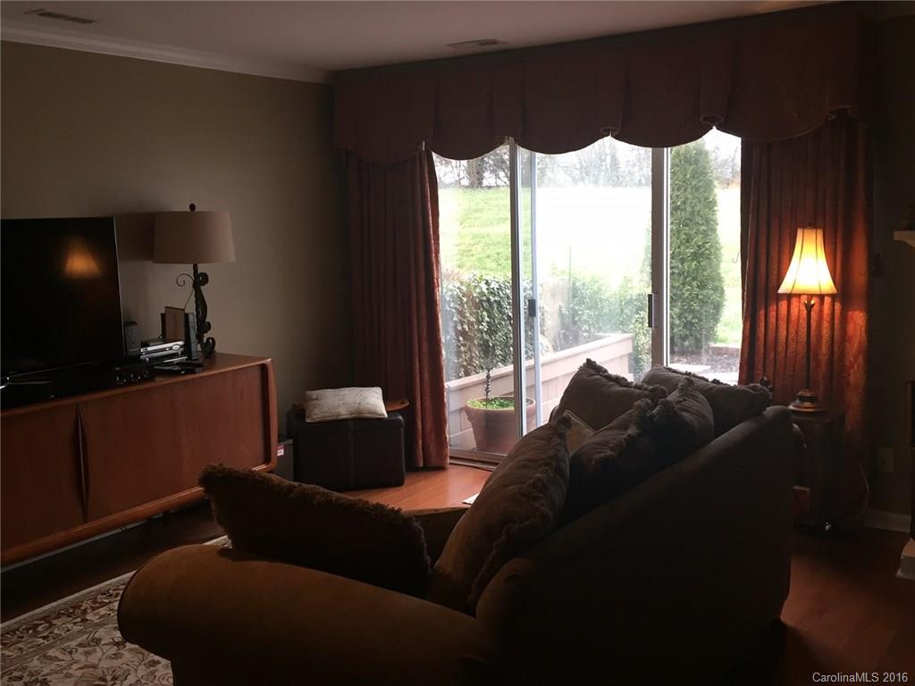 Thuringer Court - Residential