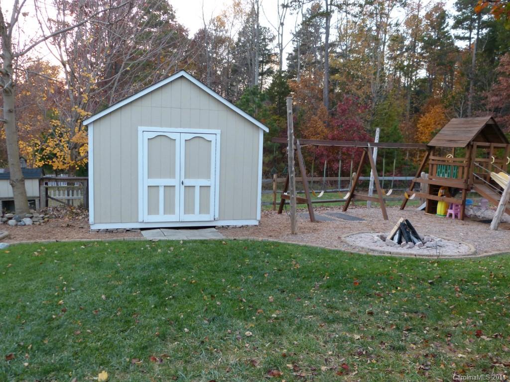 Poplar Woods - Residential Lease