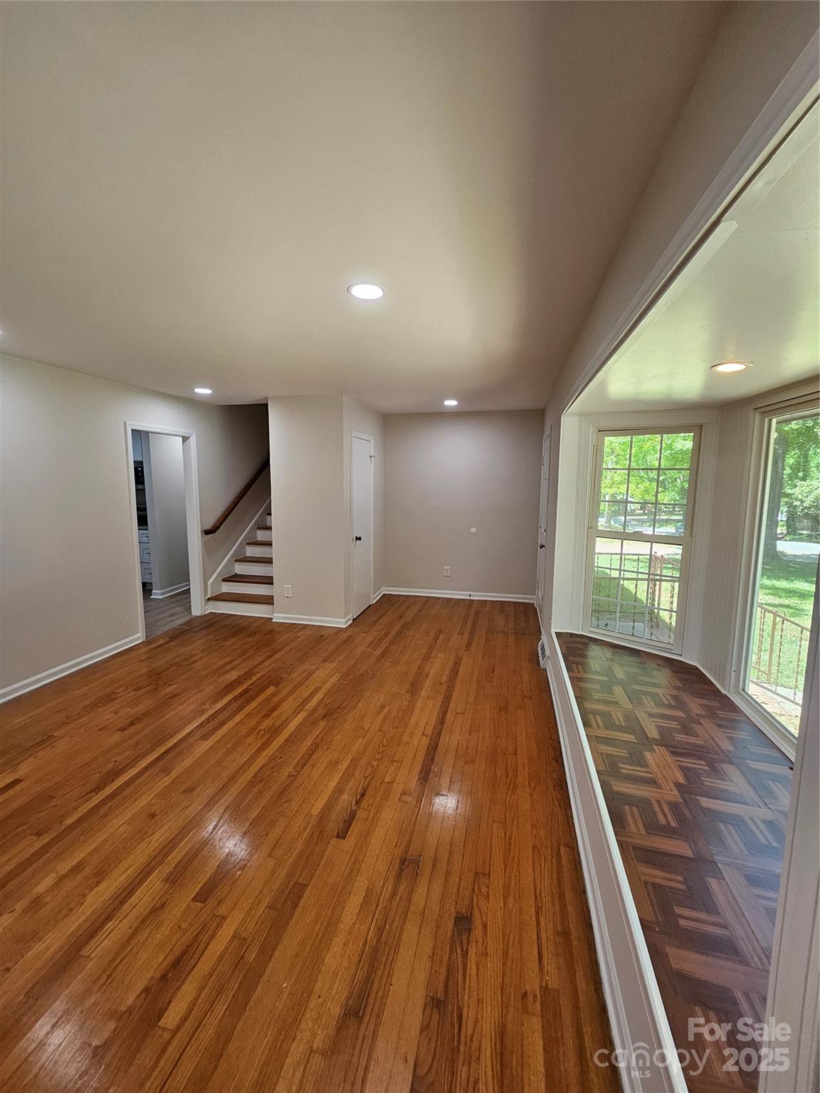 6212 Snowcrest Court