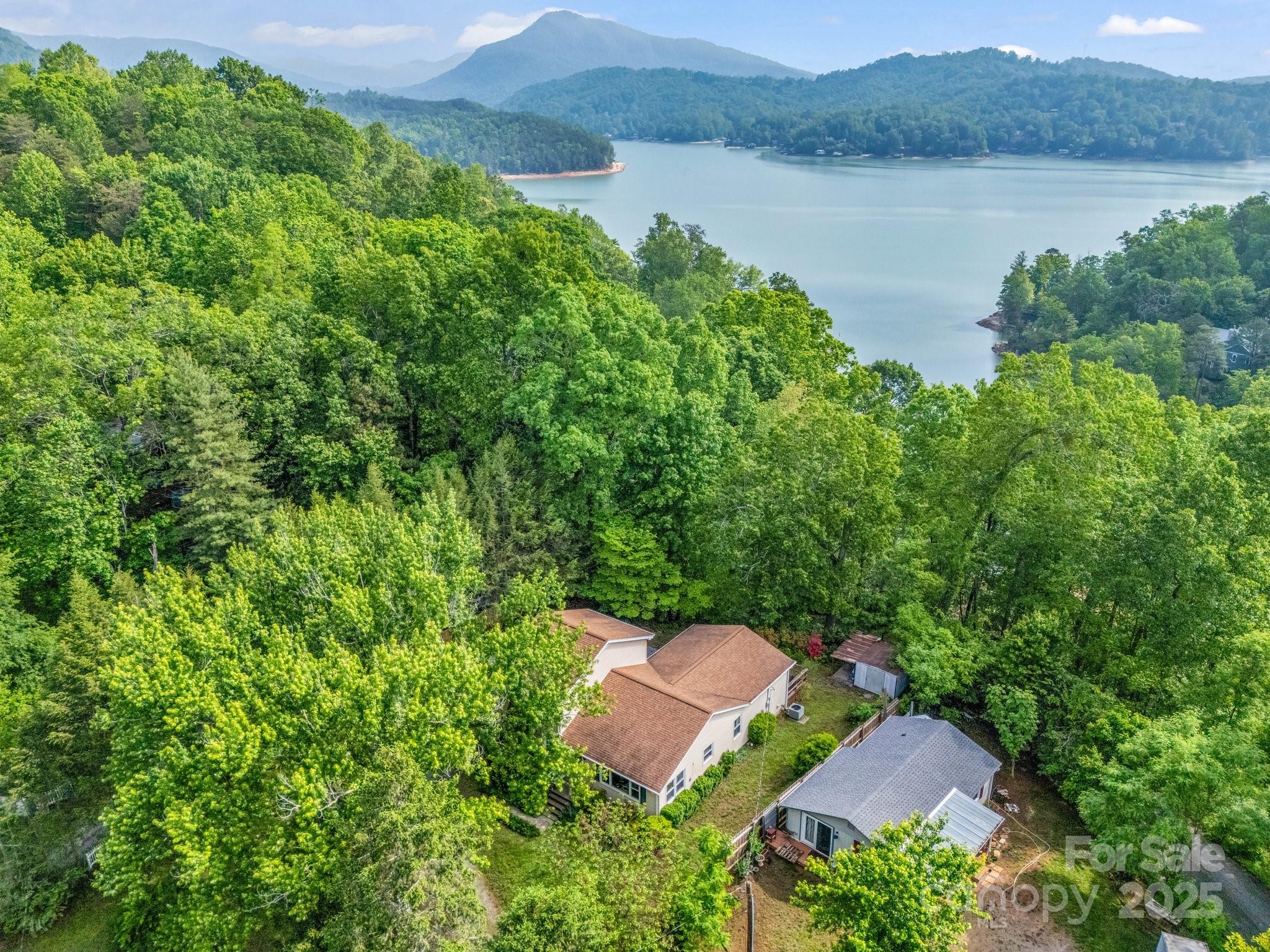 125 Snug Harbor Circle