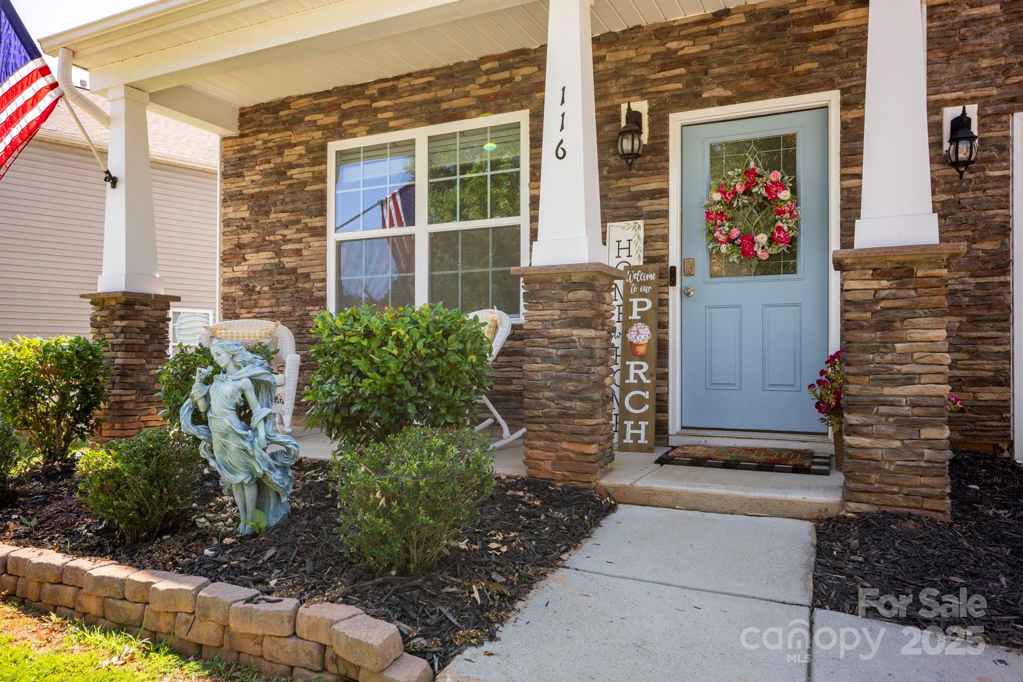 116 Kingsway Drive