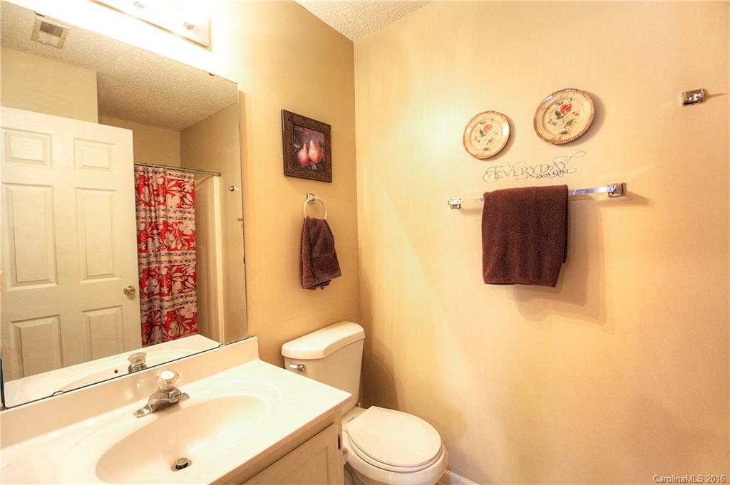 Woodside Falls - Residential