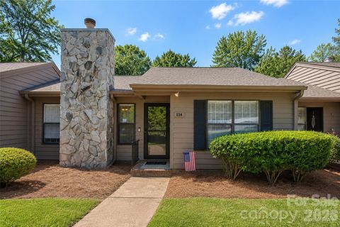 Photo of 114 Cedar Hollow Street, Fort Mill, SC 29715 (MLS # 4379640)