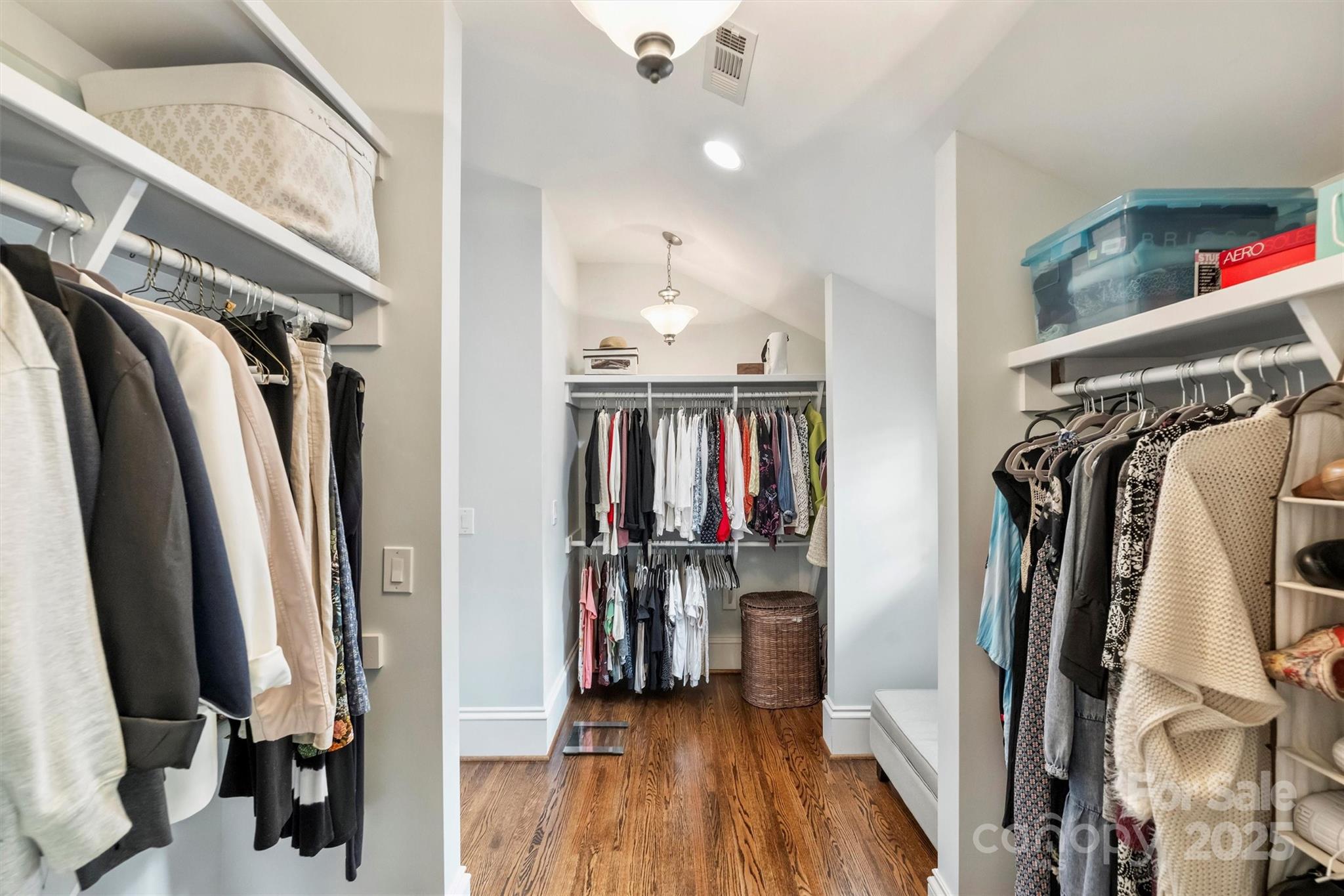 Elizabeth - Residential