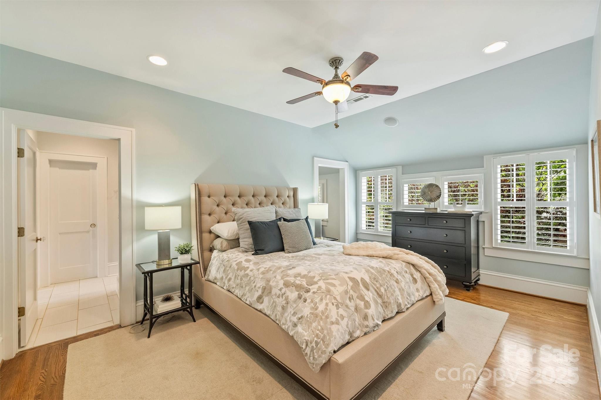 Elizabeth - Residential