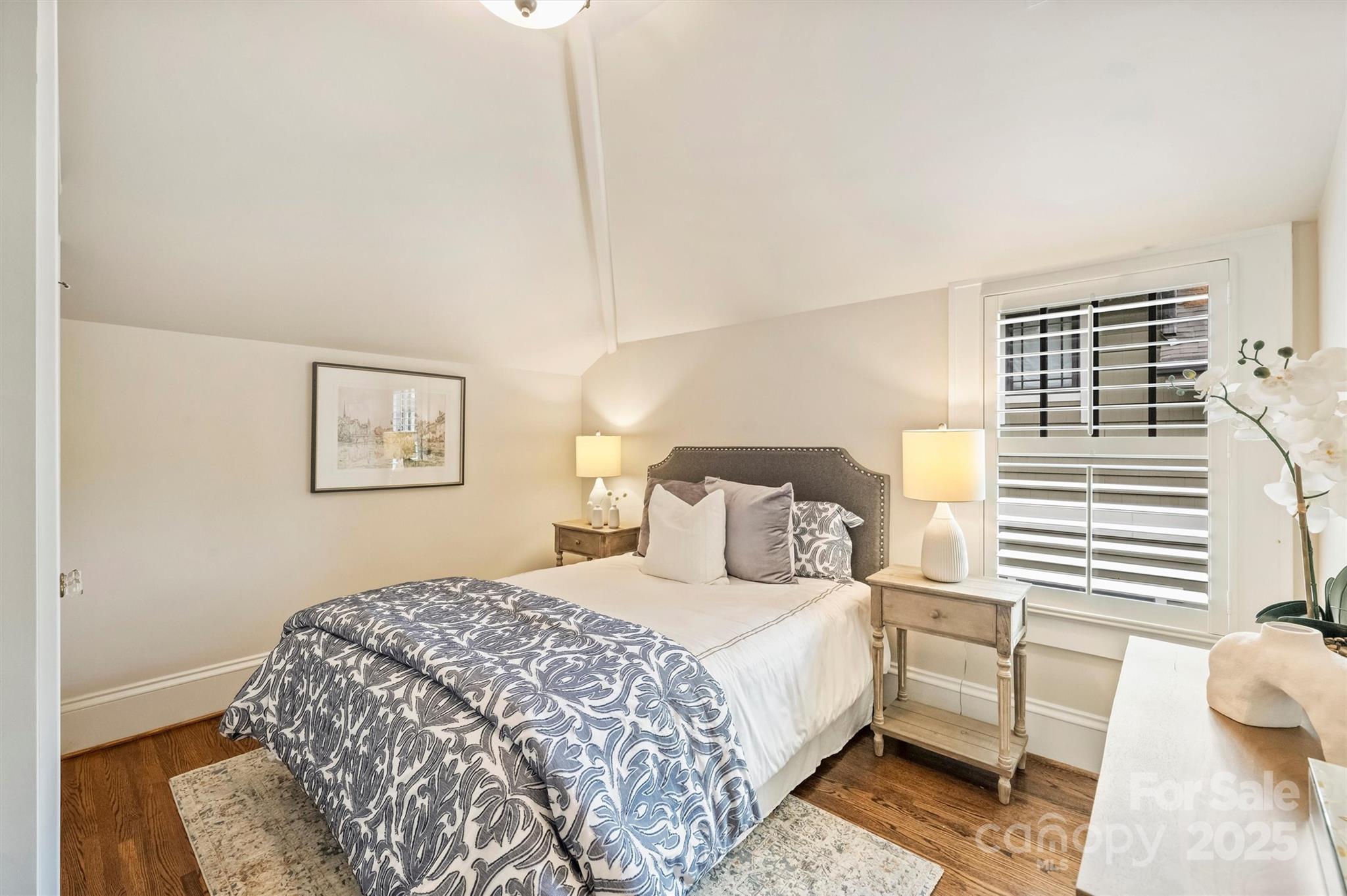 Elizabeth - Residential