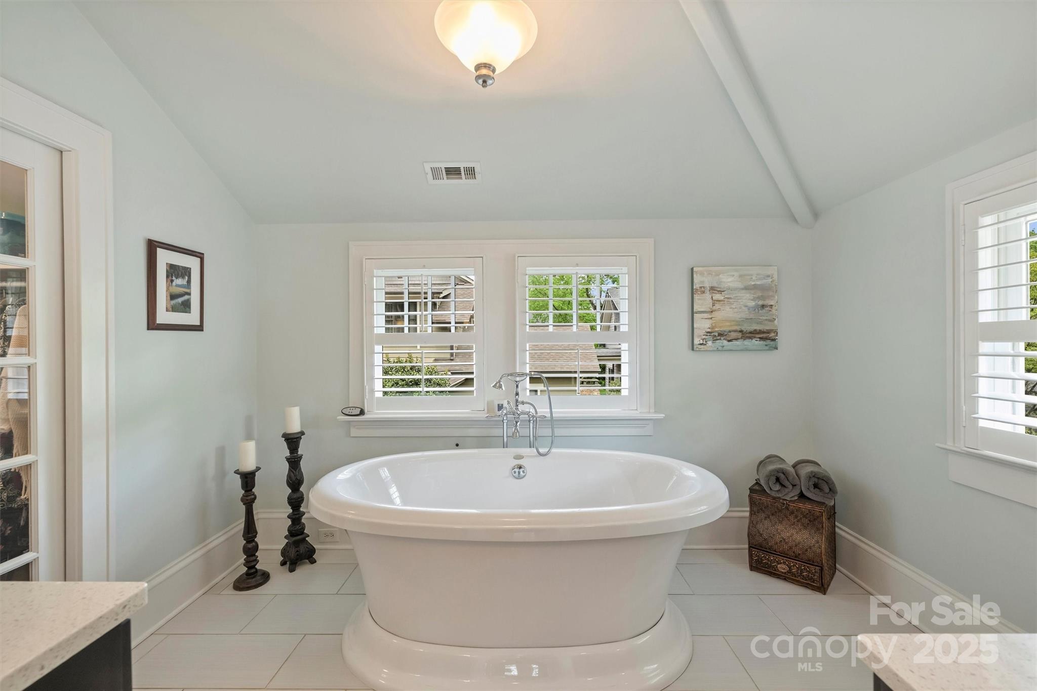 Elizabeth - Residential