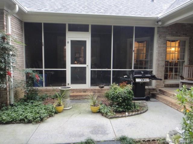 Hamptonwood - Residential