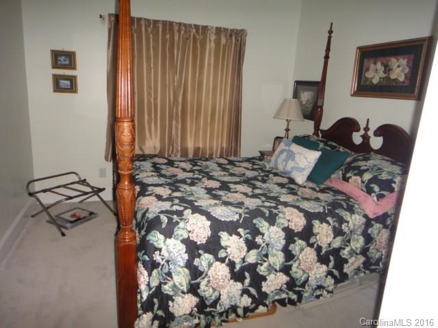 Hamptonwood - Residential