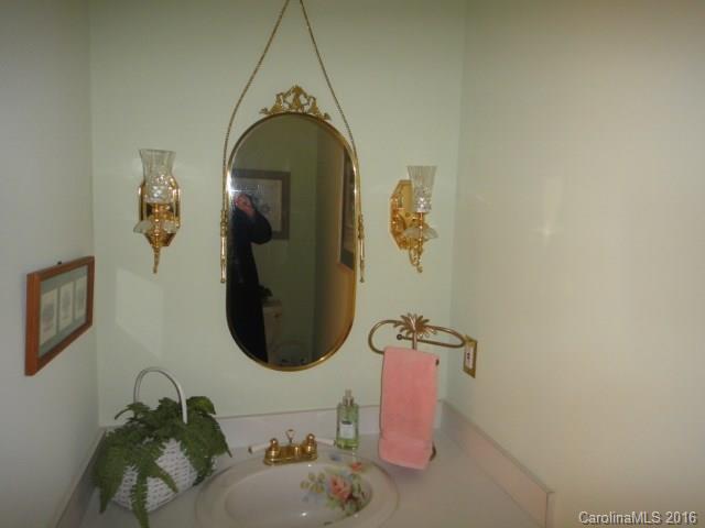 Hamptonwood - Residential