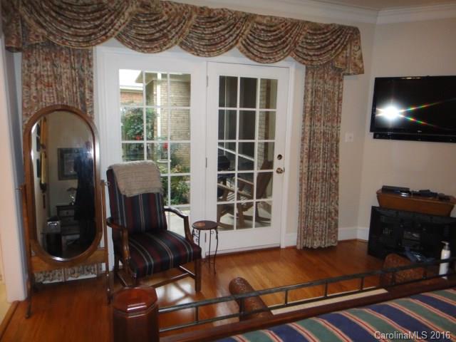 Hamptonwood - Residential