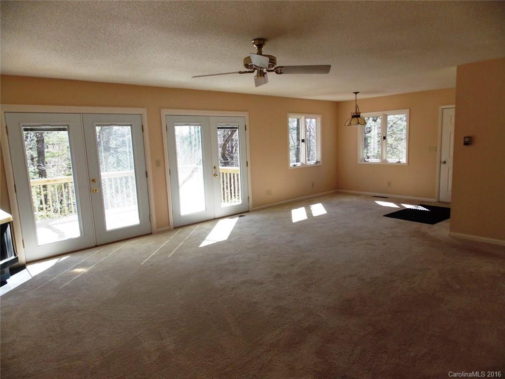 Connestee Falls - Residential