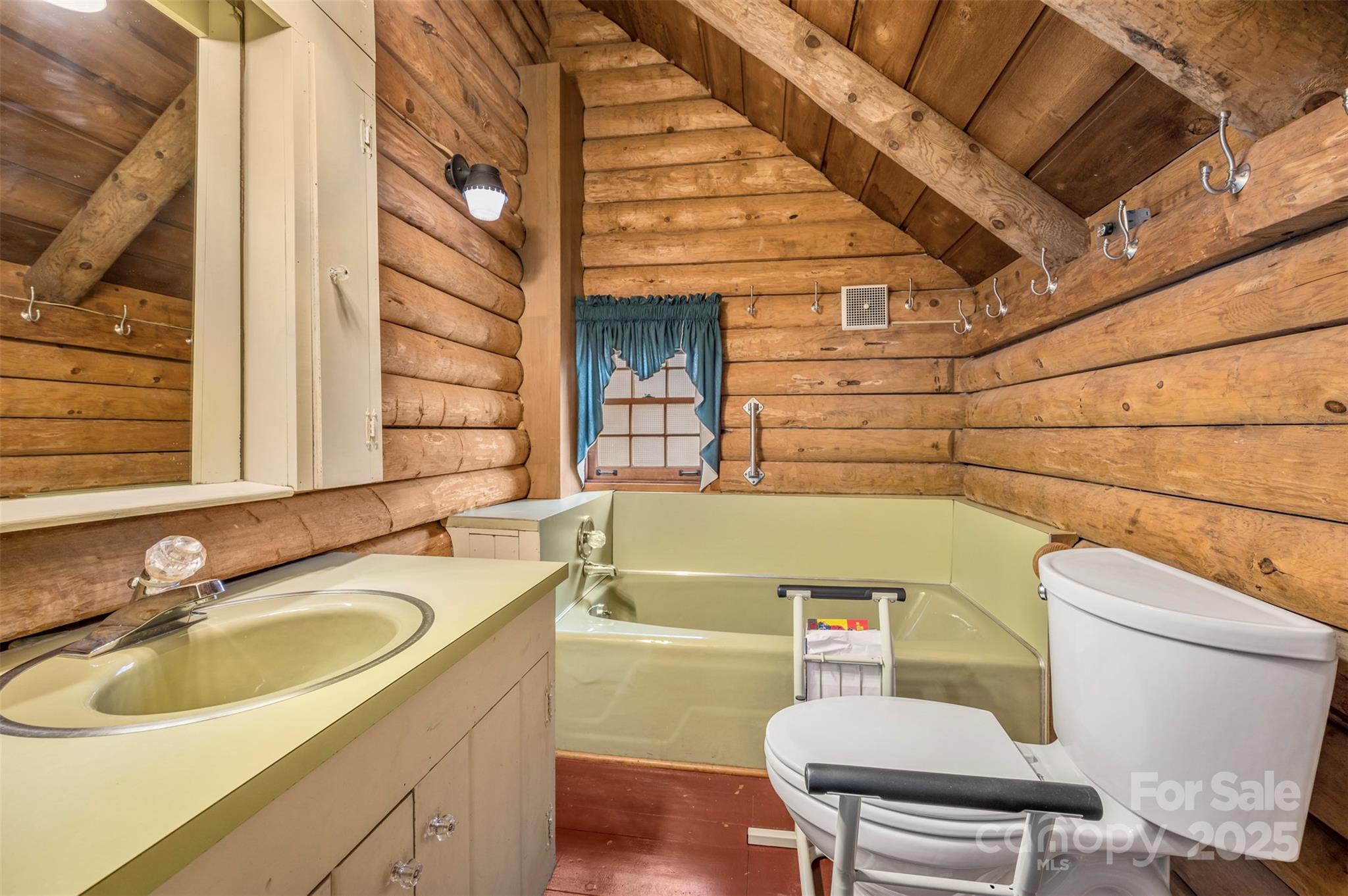 Lake Lanier - Residential