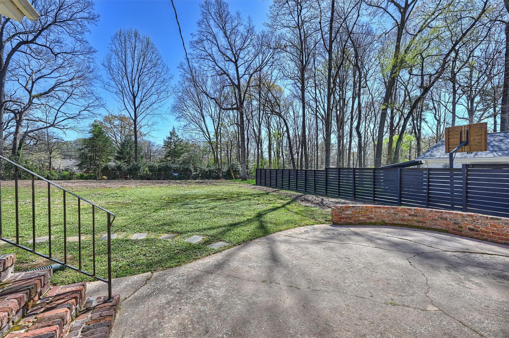 Lansdowne - Residential