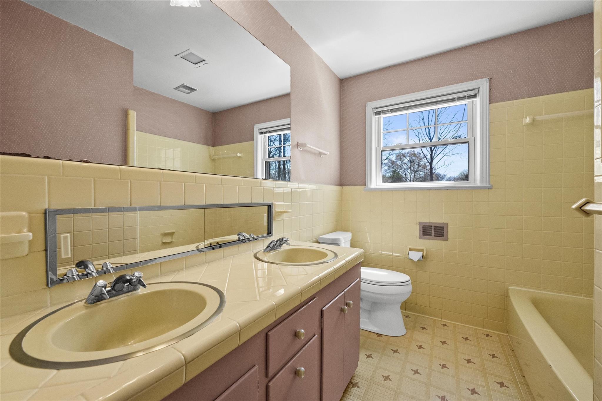 Lansdowne - Residential