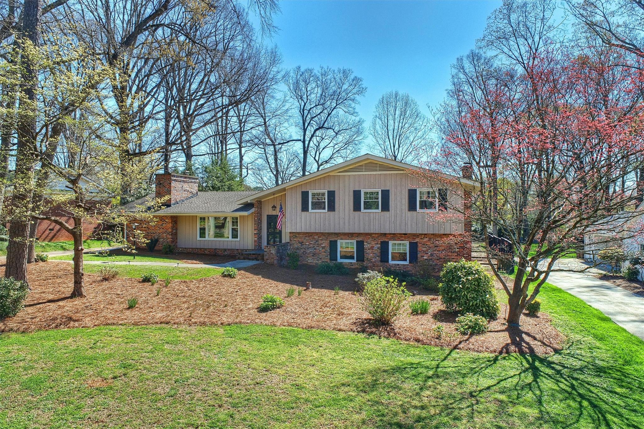 Lansdowne - Residential