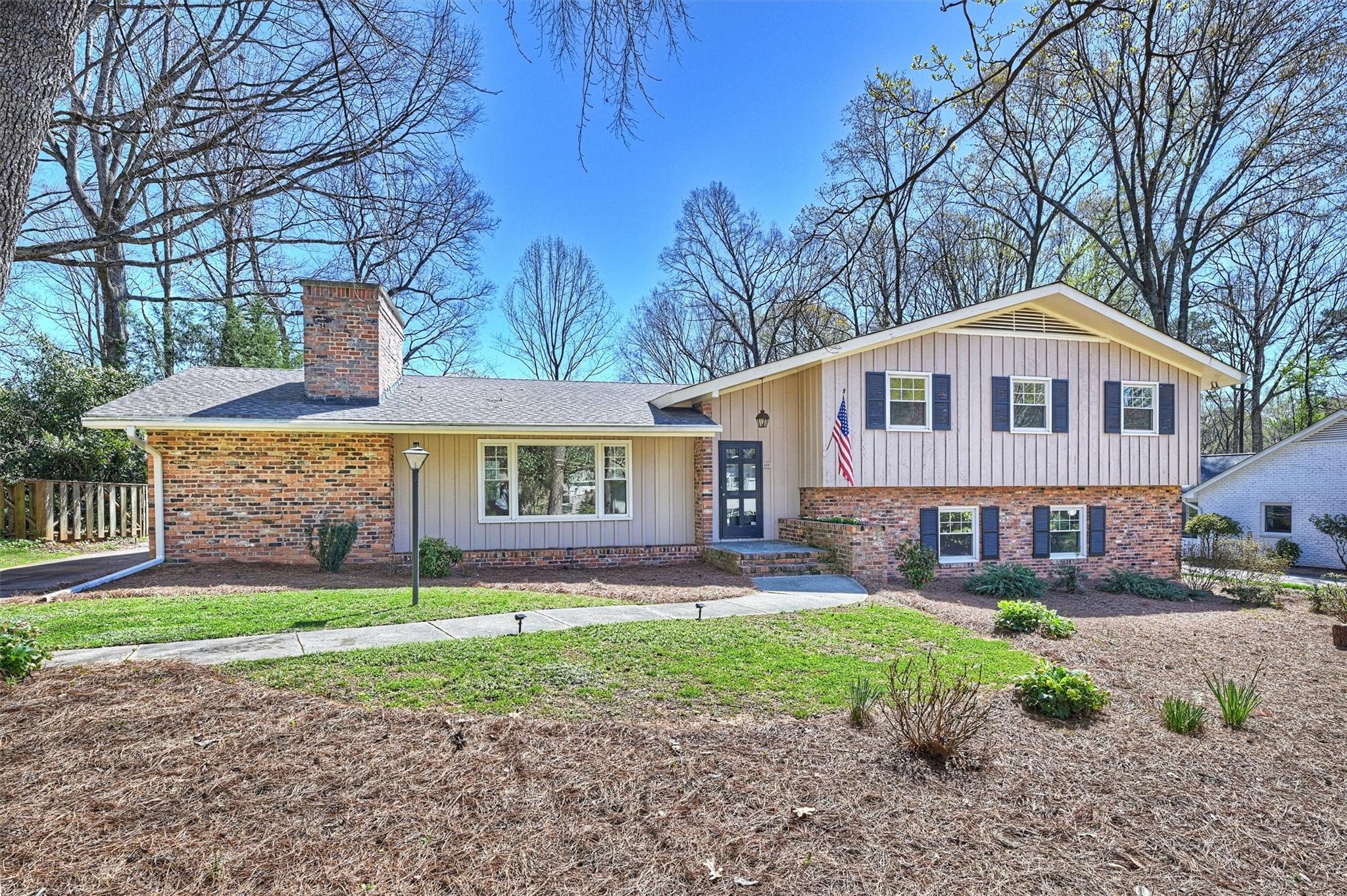 Lansdowne - Residential