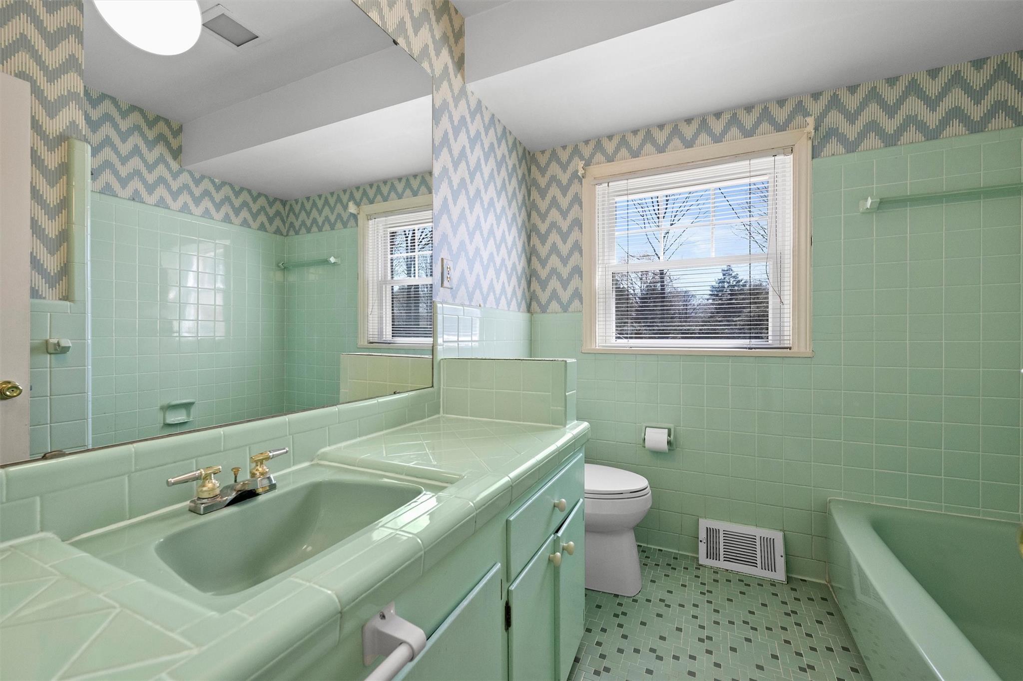 Lansdowne - Residential