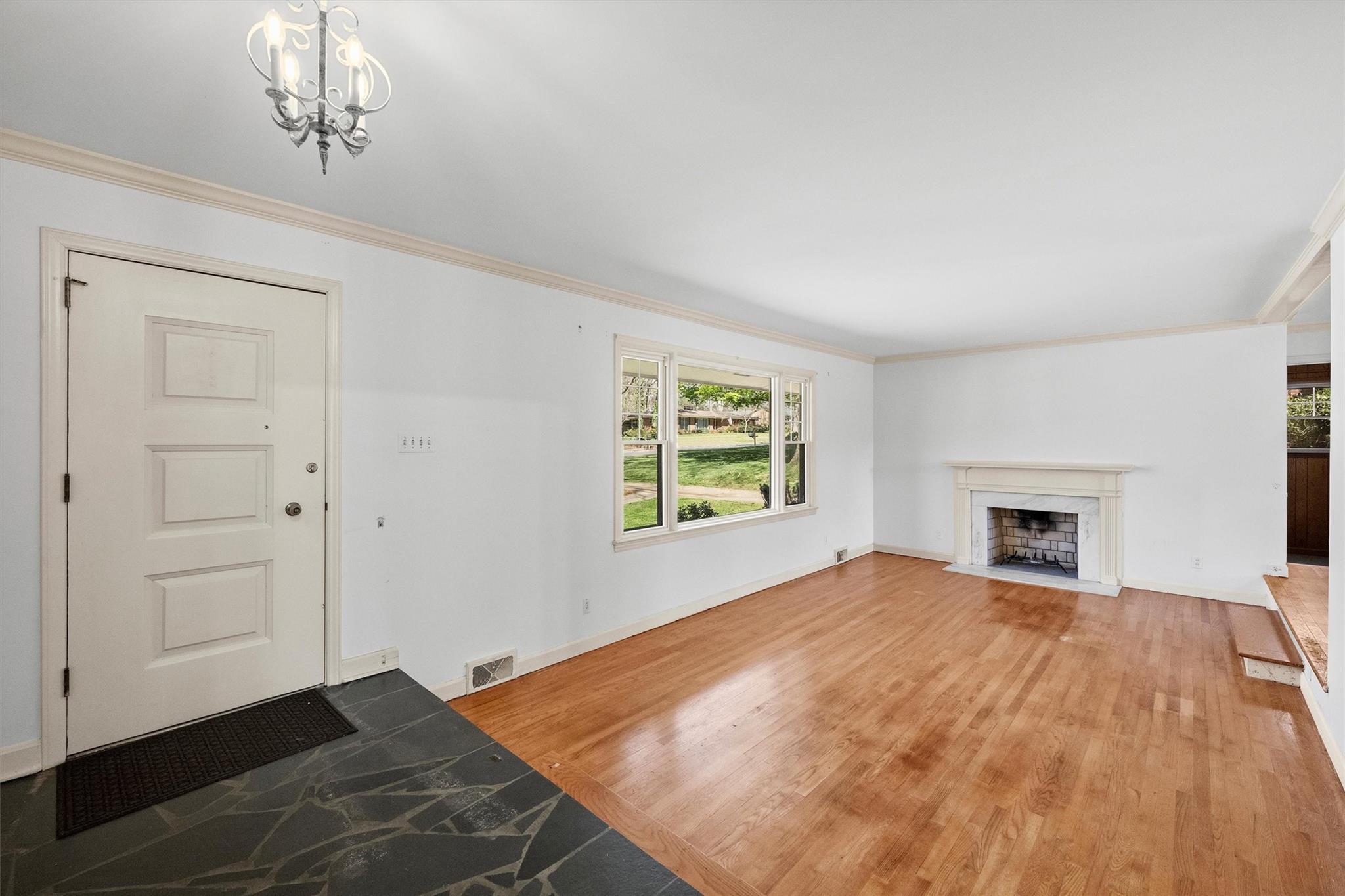 Lansdowne - Residential